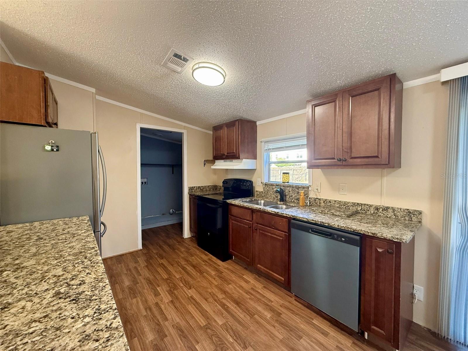 Image 8 of 28 For 5676 Cherry Tree Drive