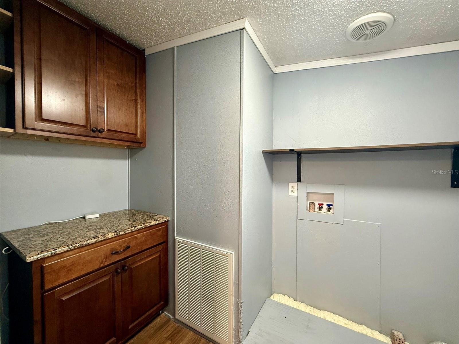 Image 9 of 28 For 5676 Cherry Tree Drive