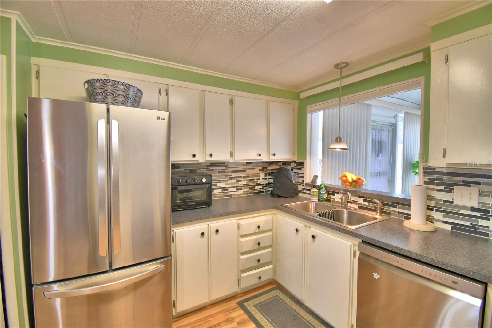 Image 14 of 70 For 4056 Rolling Oaks Drive