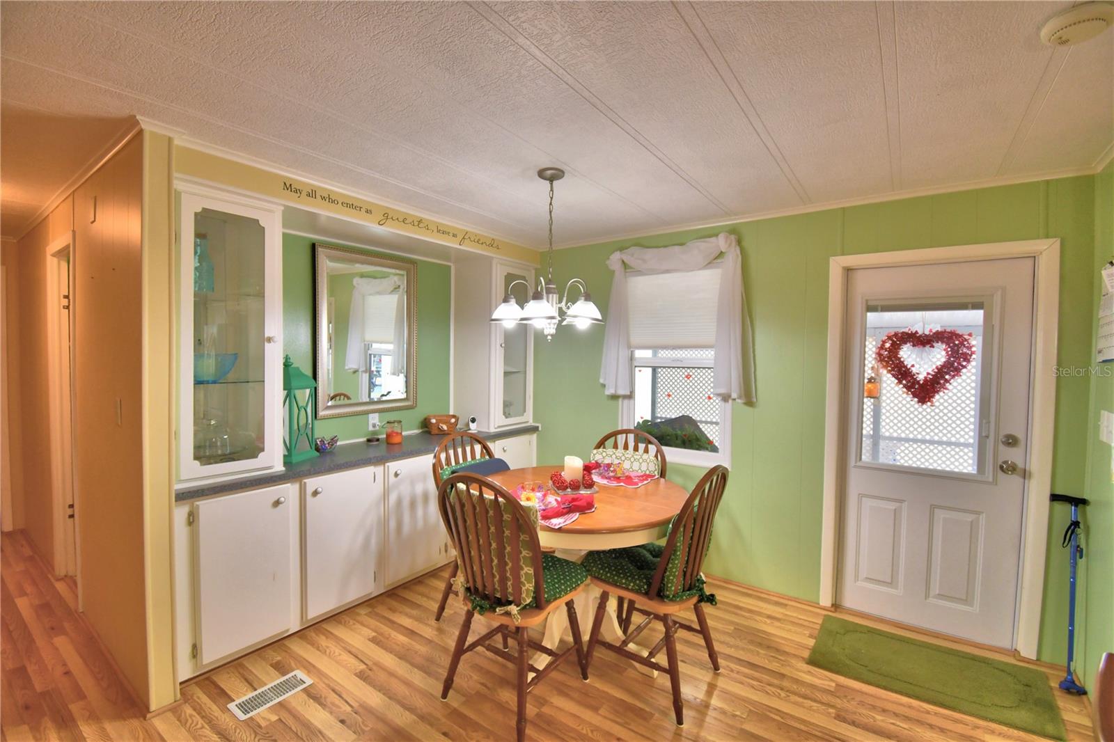 Image 17 of 70 For 4056 Rolling Oaks Drive