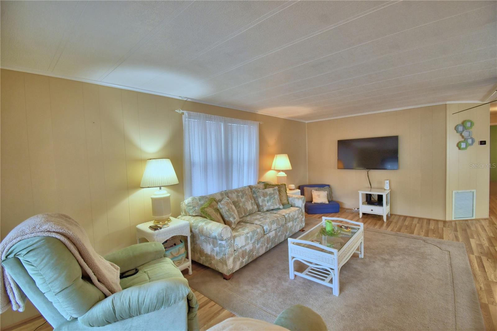 Image 24 of 70 For 4056 Rolling Oaks Drive