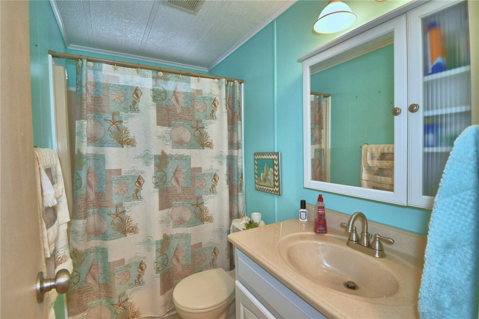 Image 31 of 70 For 4056 Rolling Oaks Drive