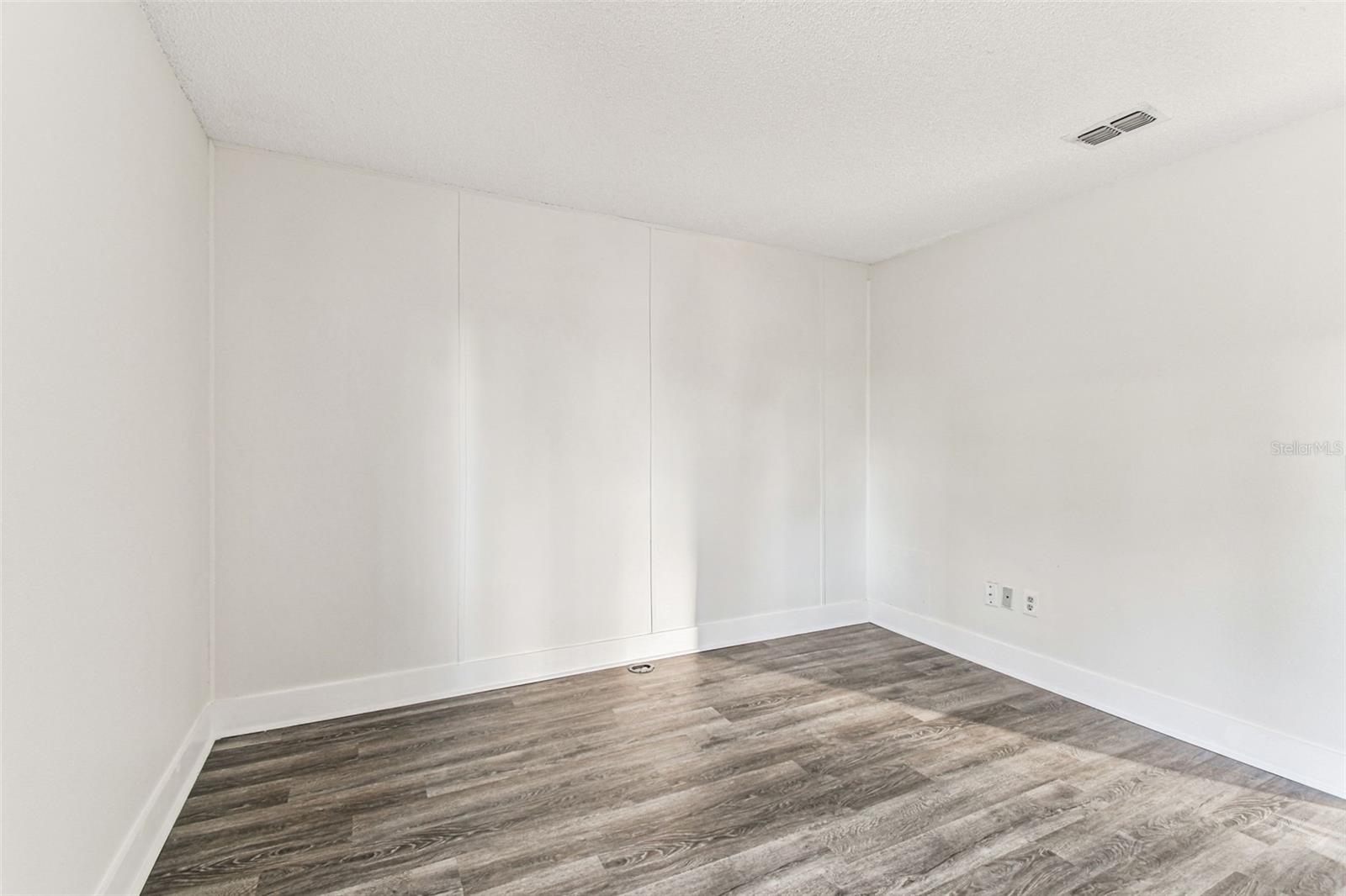 Image 78 of 100 For 1734 Rumar Lane A