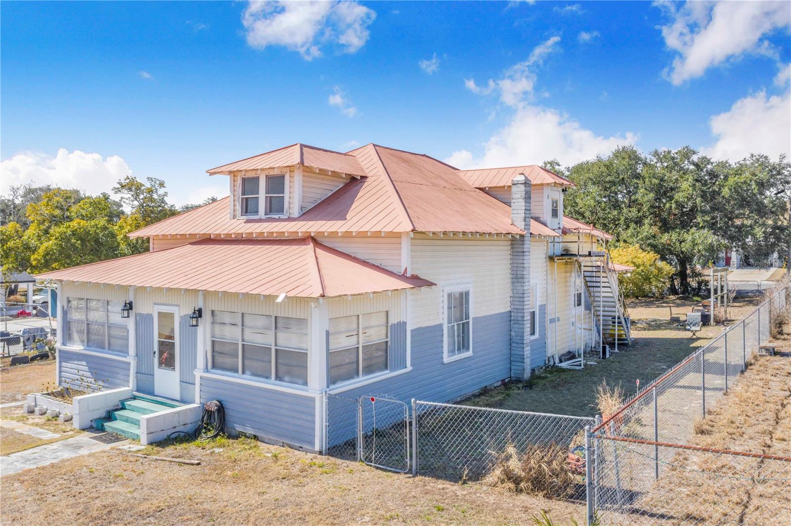 Image 2 of 42 For 118 5th Street