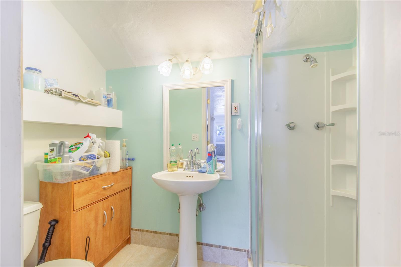 Image 25 of 42 For 118 5th Street