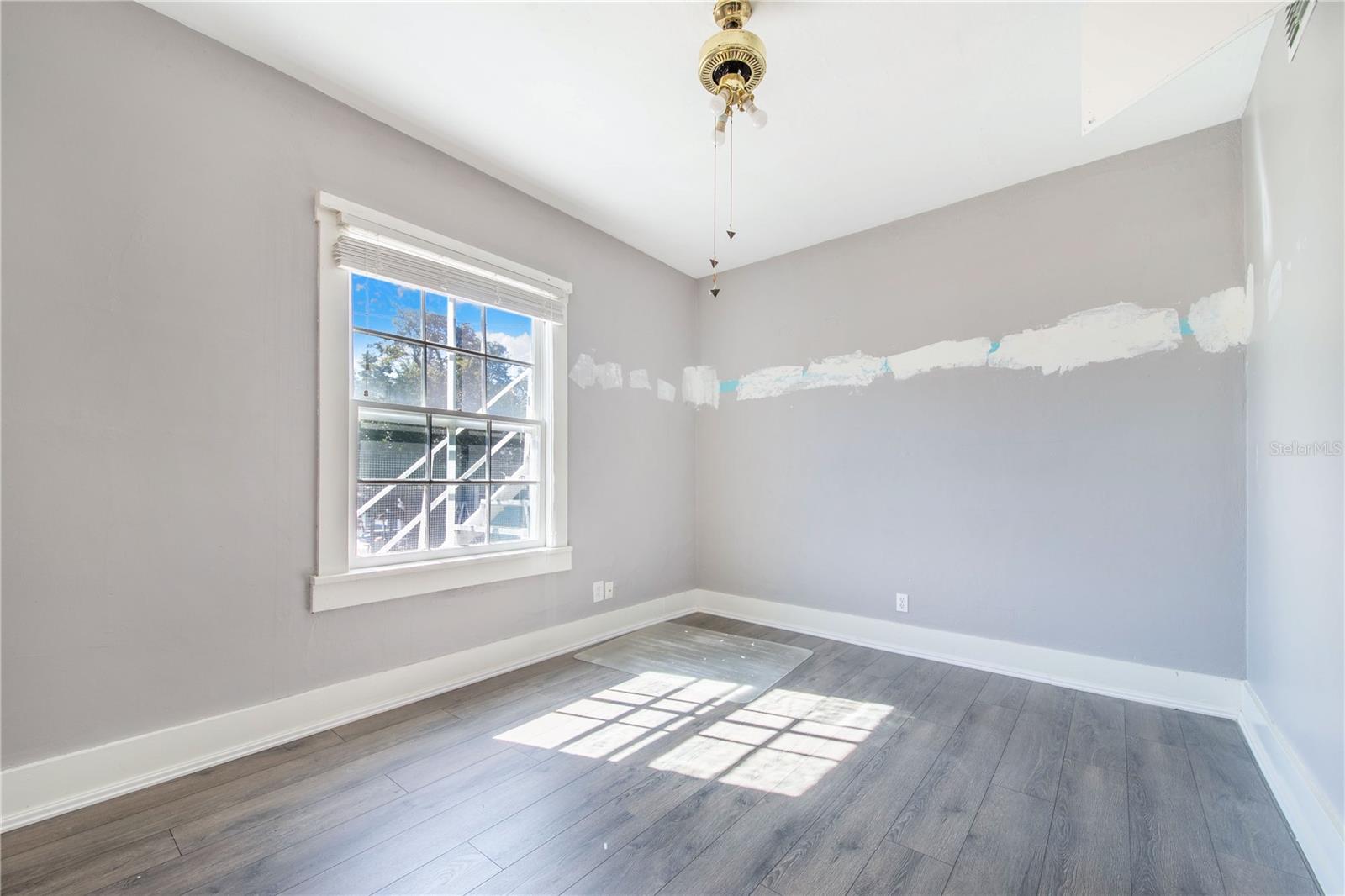 Image 9 of 42 For 118 5th Street