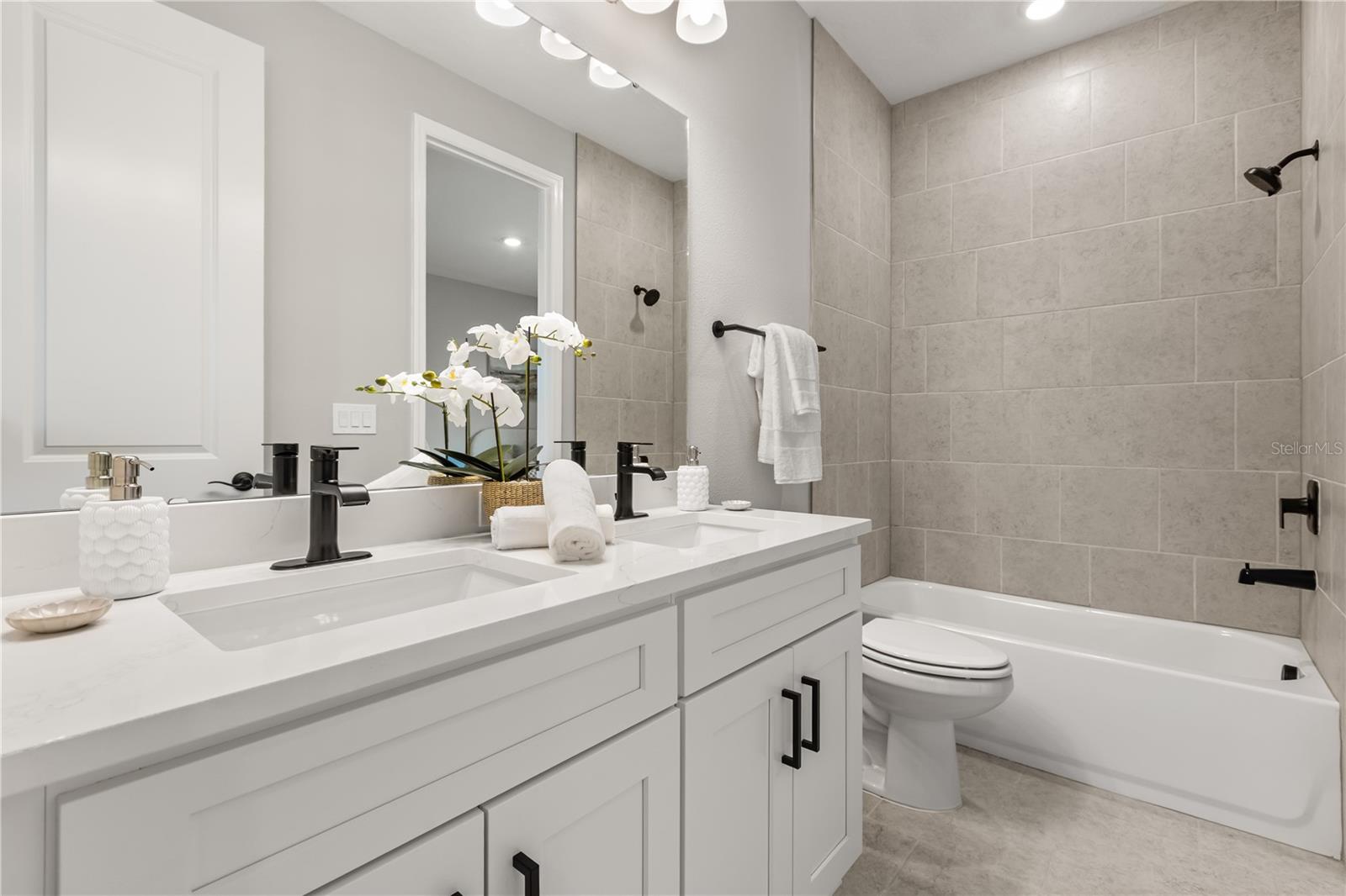 Image 26 of 30 For 5315 Savona Drive