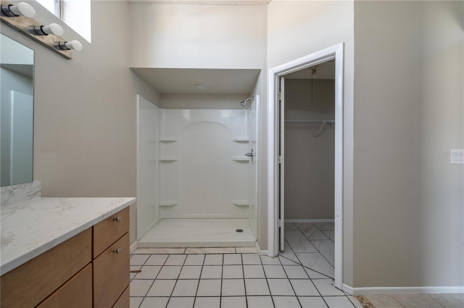 Image 10 of 27 For 3406 Fox Ridge Street