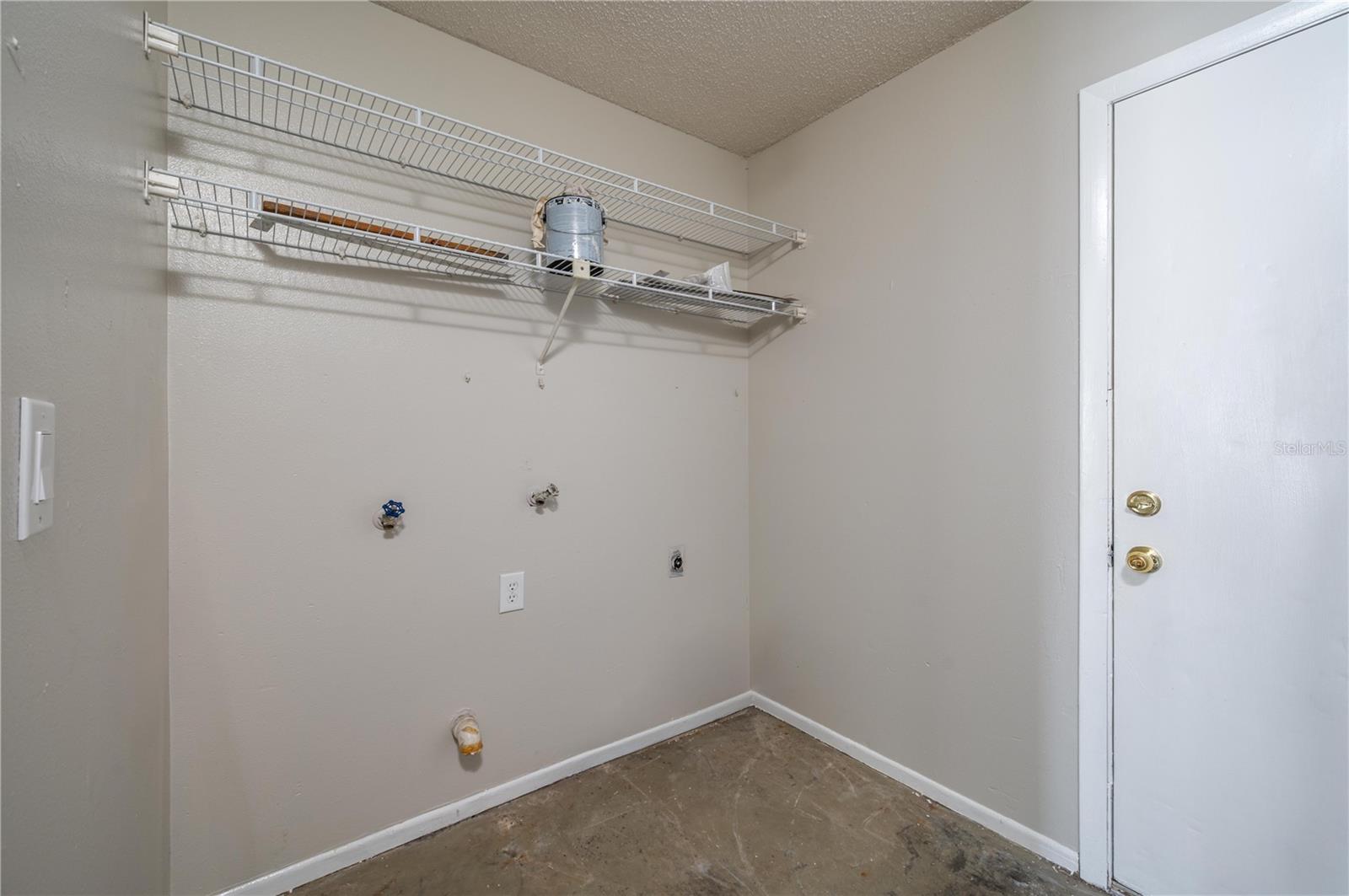 Image 19 of 27 For 3406 Fox Ridge Street