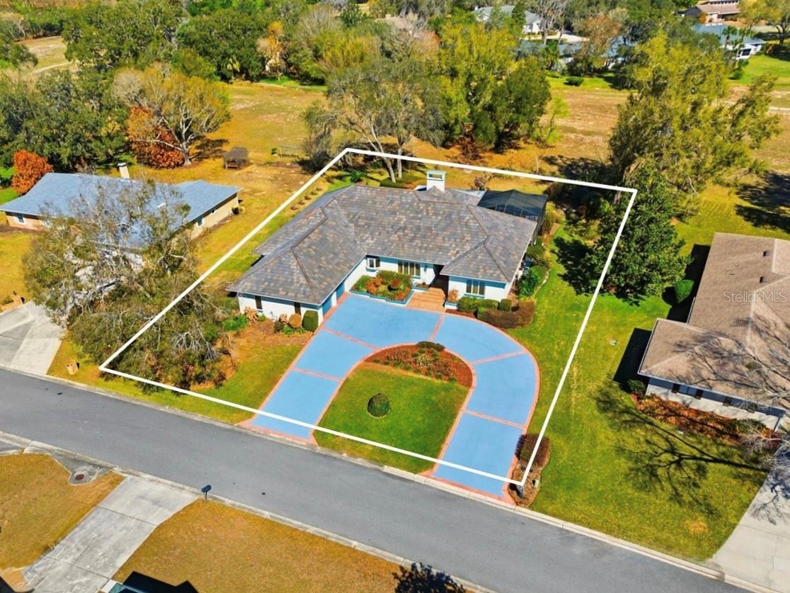 Image 5 of 75 For 133 Arrowhead Lane