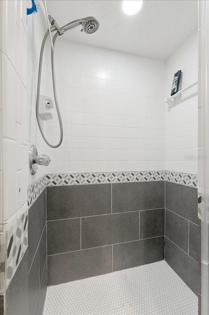 Image 61 of 75 For 133 Arrowhead Lane