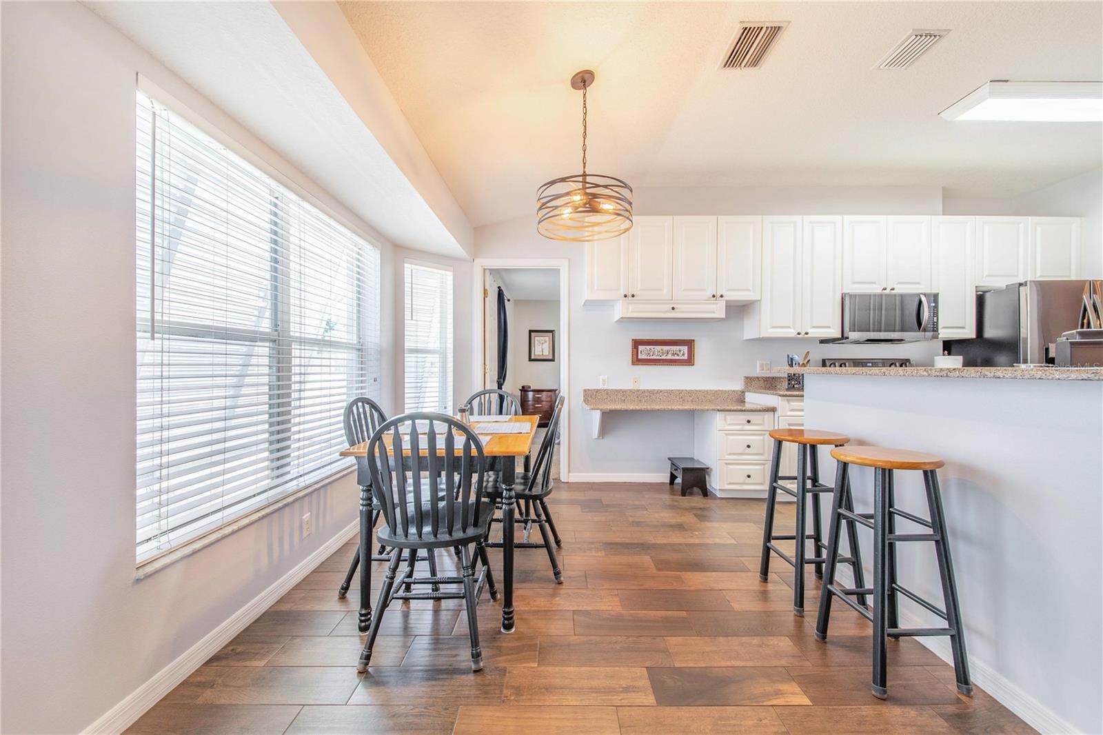 Image 36 of 57 For 2865 Pond View Drive