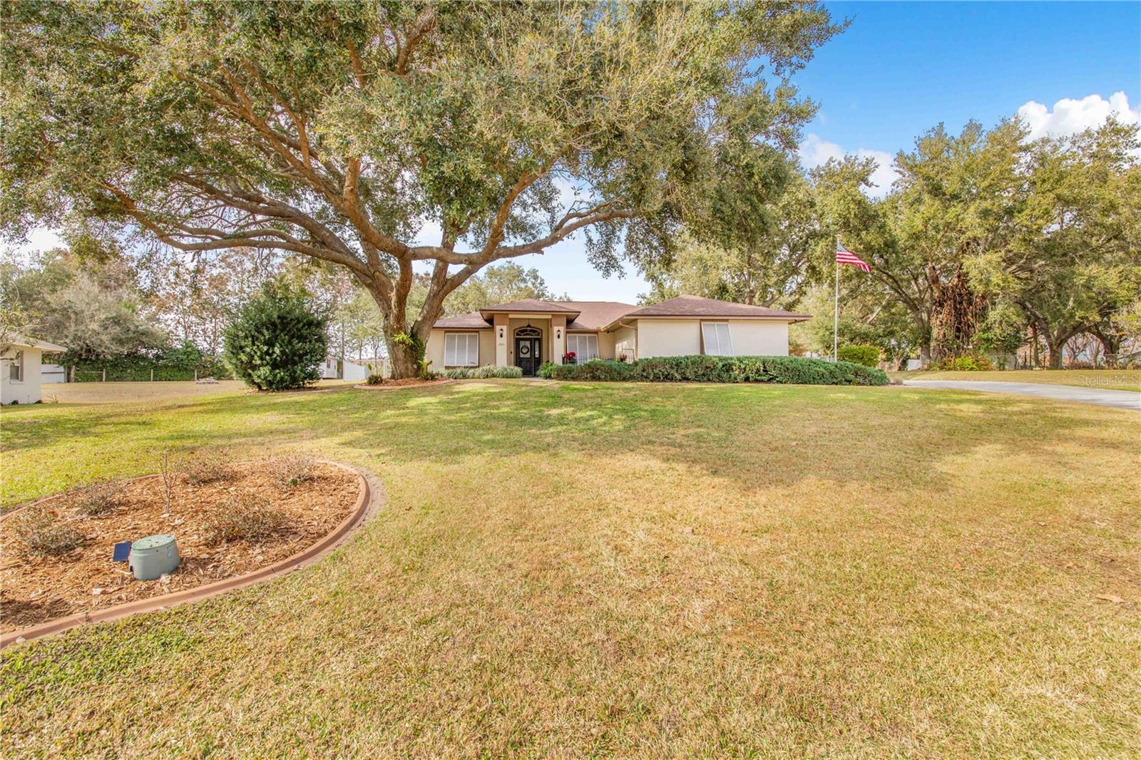 Image 9 of 57 For 2865 Pond View Drive