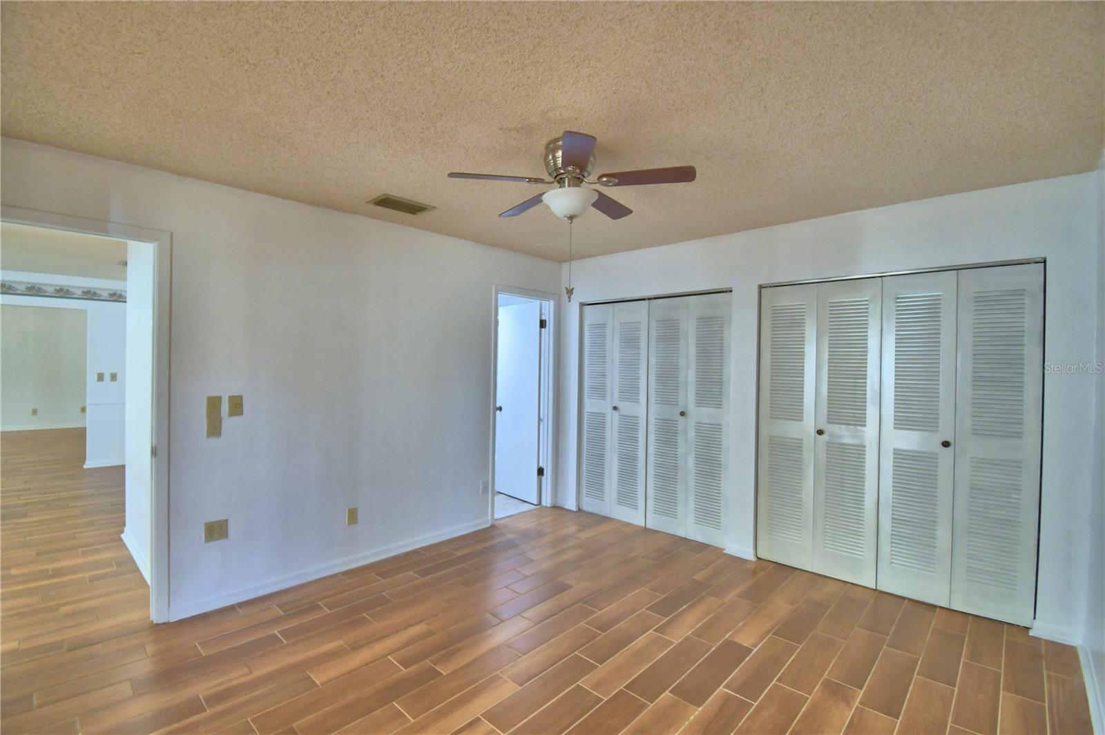 Image 22 of 51 For 447 San Jose Drive