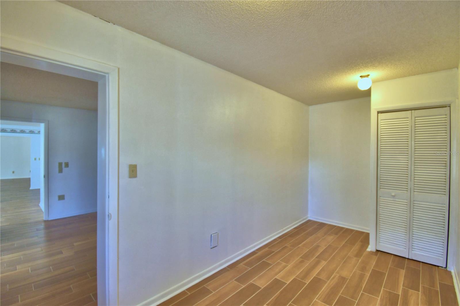 Image 29 of 51 For 447 San Jose Drive