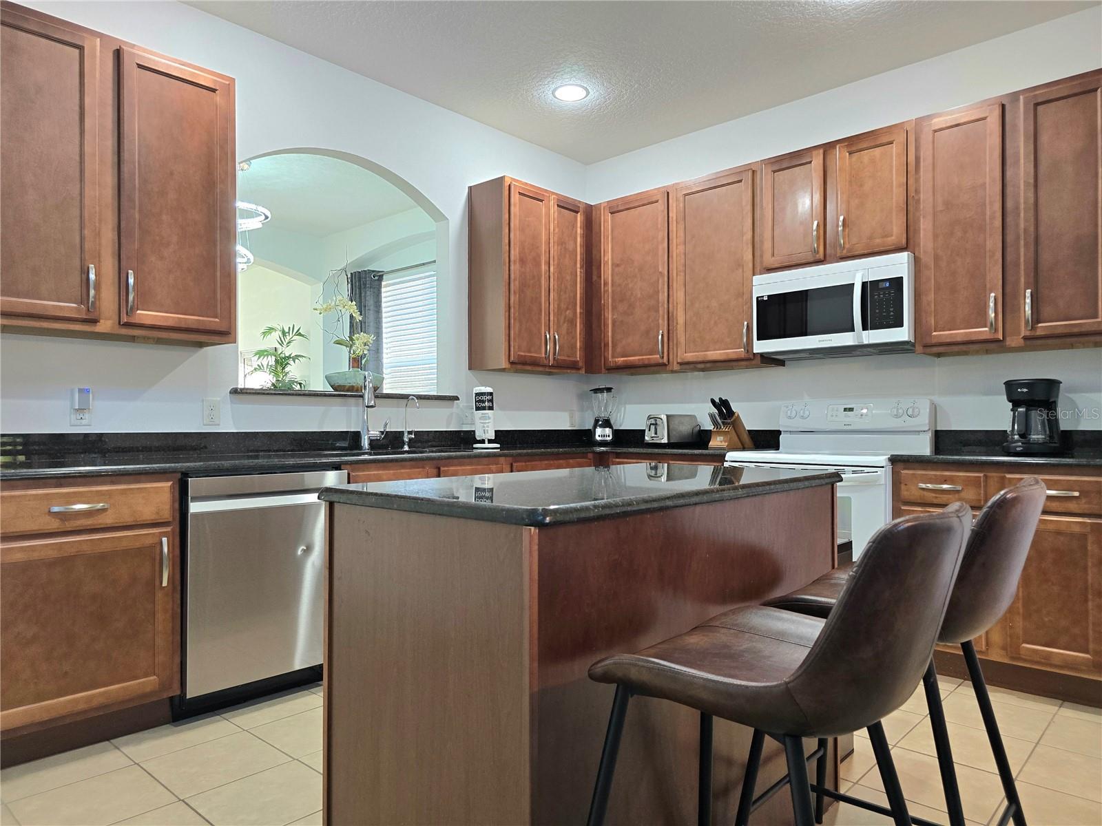 Image 16 of 61 For 381 Cabello Drive