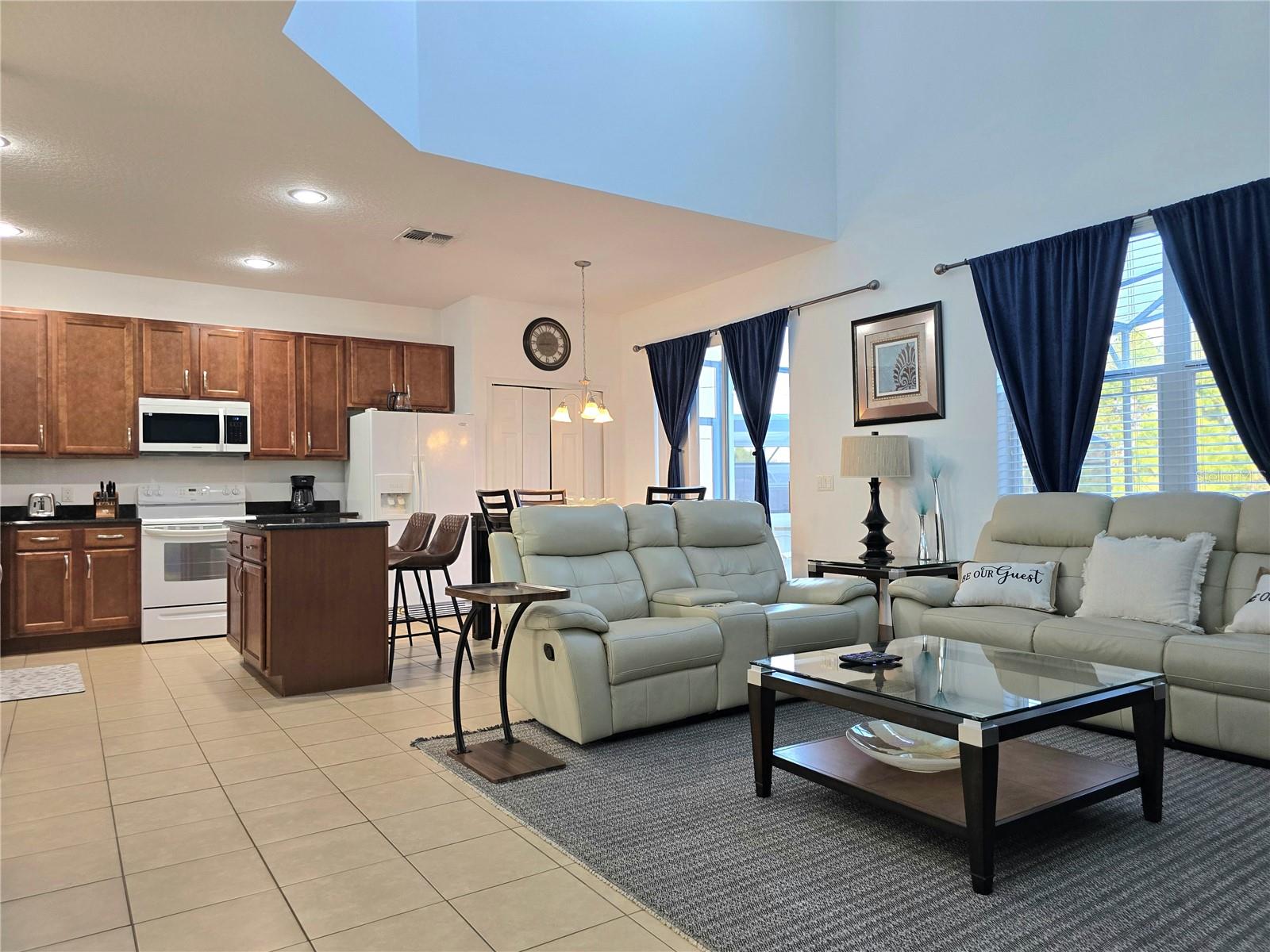 Image 20 of 61 For 381 Cabello Drive