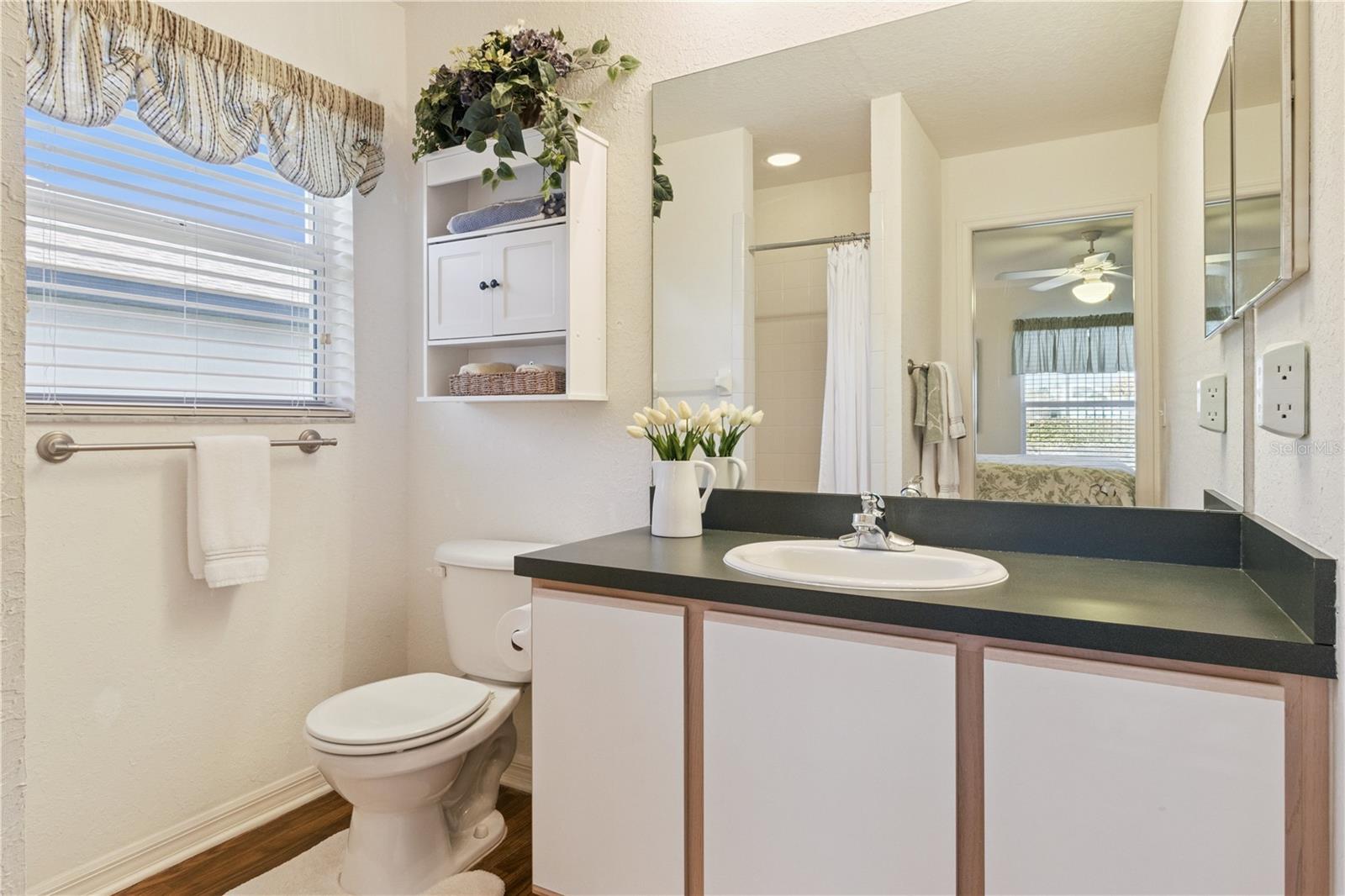 Image 15 of 44 For 4440 Turnberry Lane