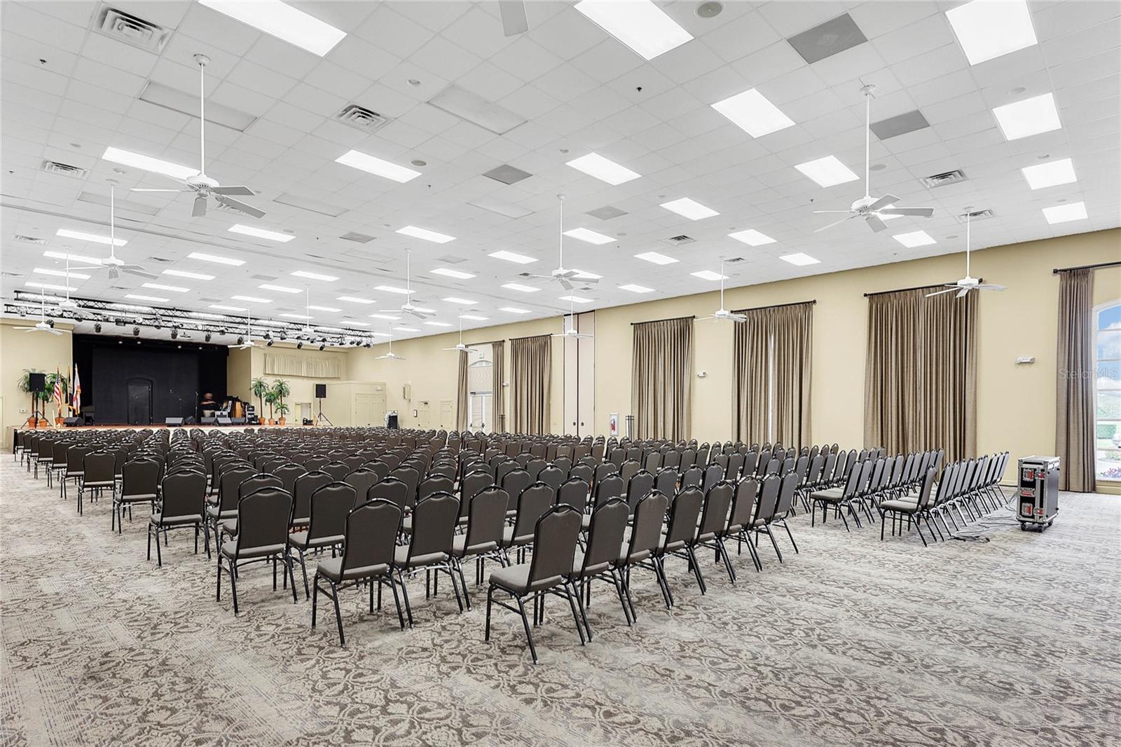 Image 33 of 44 For 4440 Turnberry Lane