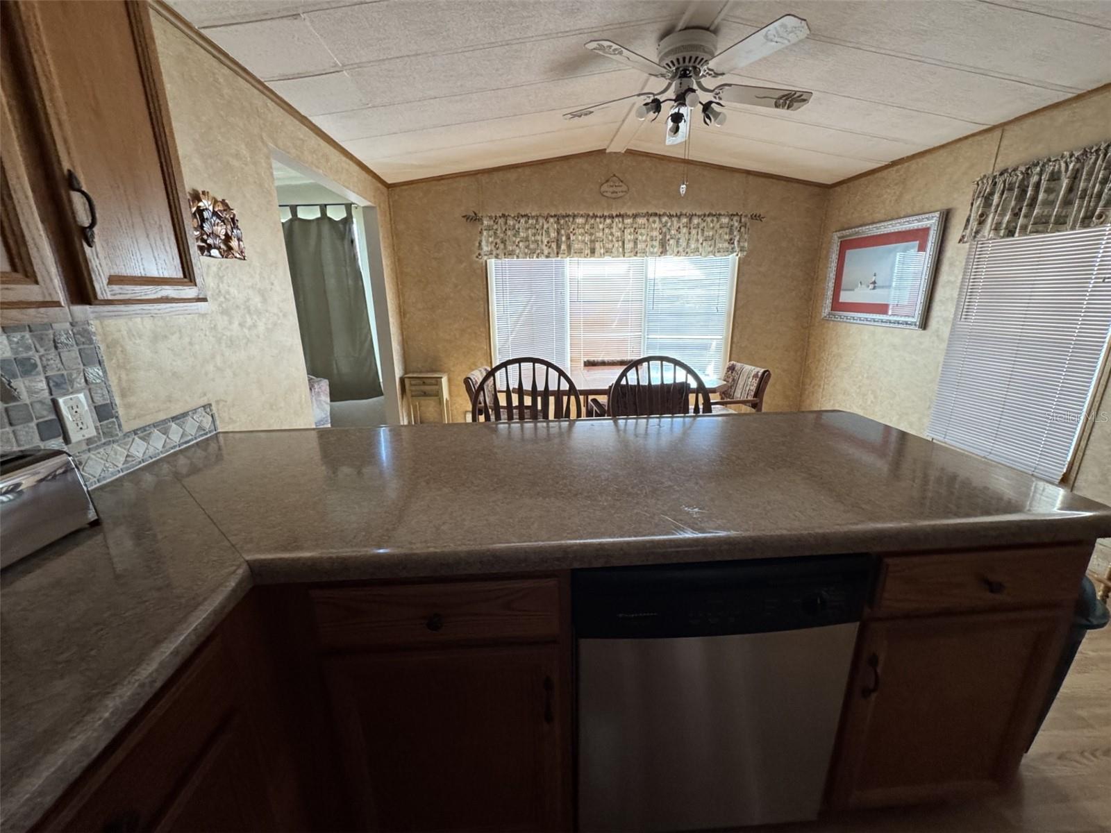 Image 14 of 47 For 8508 Breeze Hill Drive