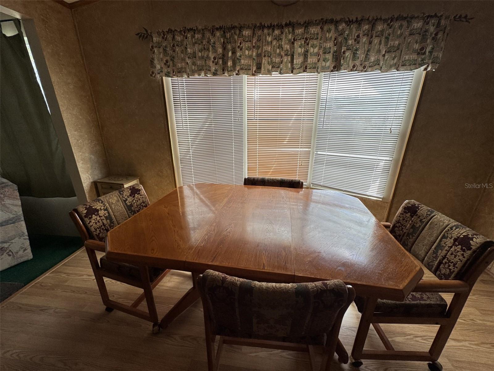 Image 17 of 47 For 8508 Breeze Hill Drive