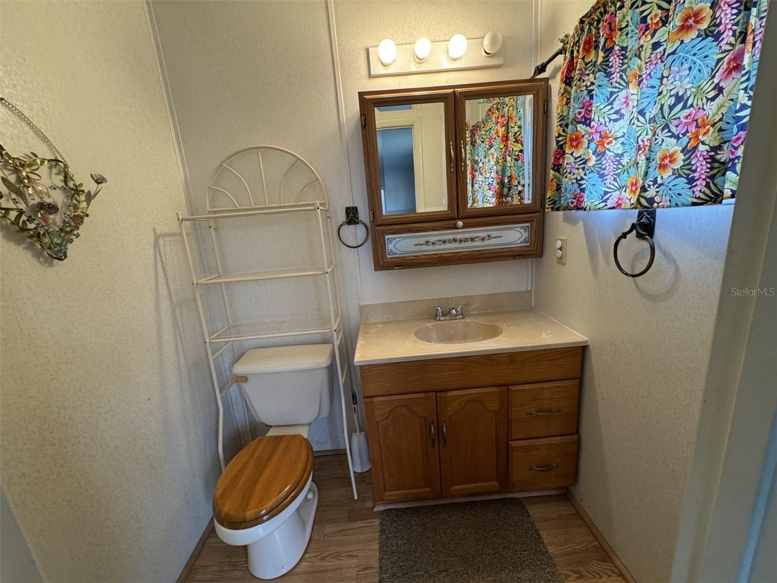 Image 26 of 47 For 8508 Breeze Hill Drive