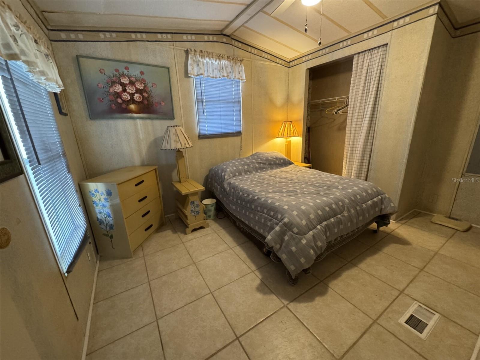 Image 9 of 47 For 8508 Breeze Hill Drive