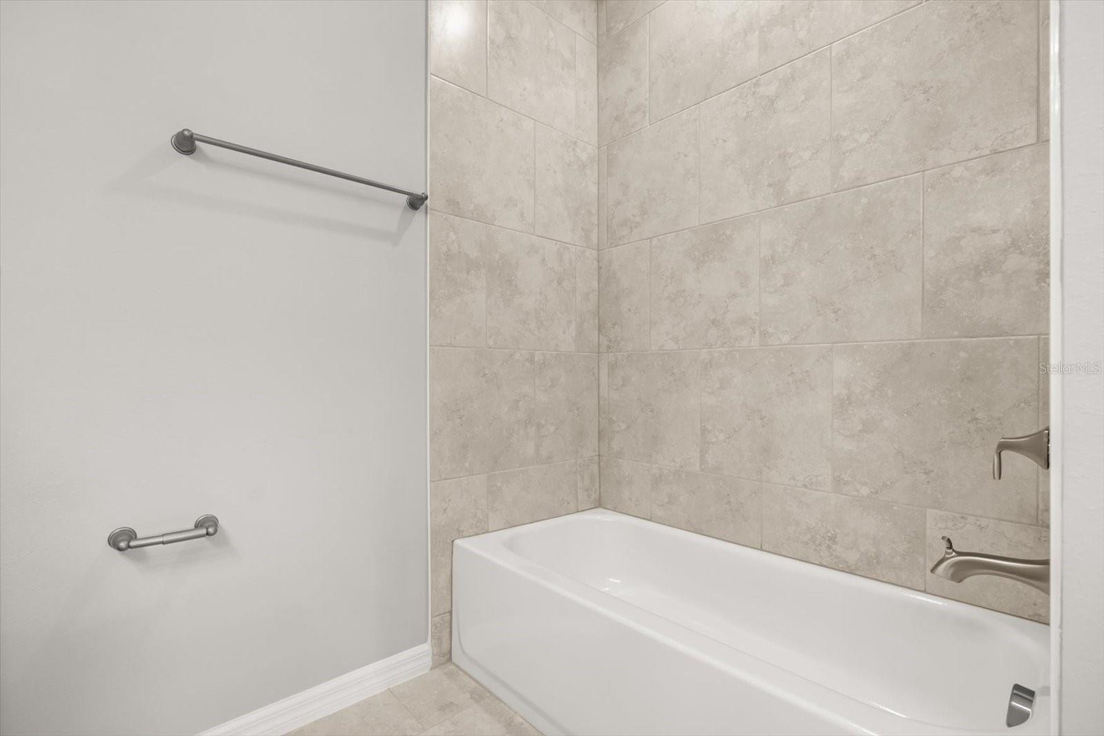 Image 20 of 25 For 6736 San Bruno Drive