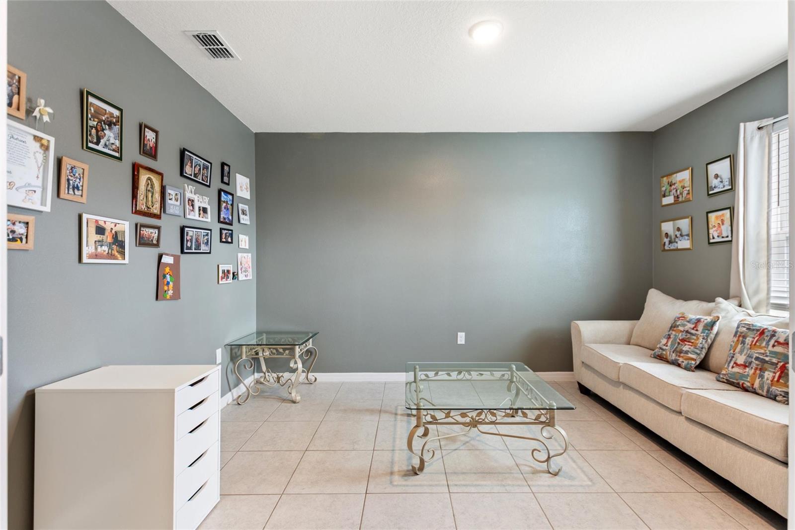 Listing photo id 14 for 1106 Althea Drive