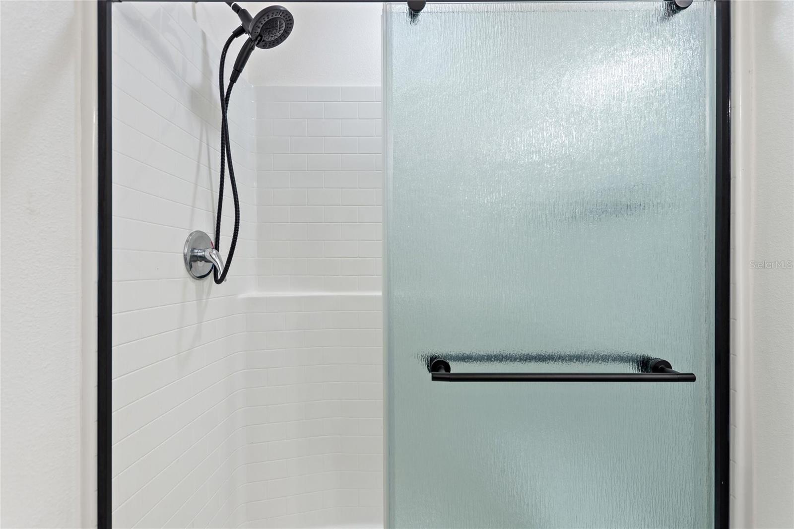 Listing photo id 19 for 1106 Althea Drive