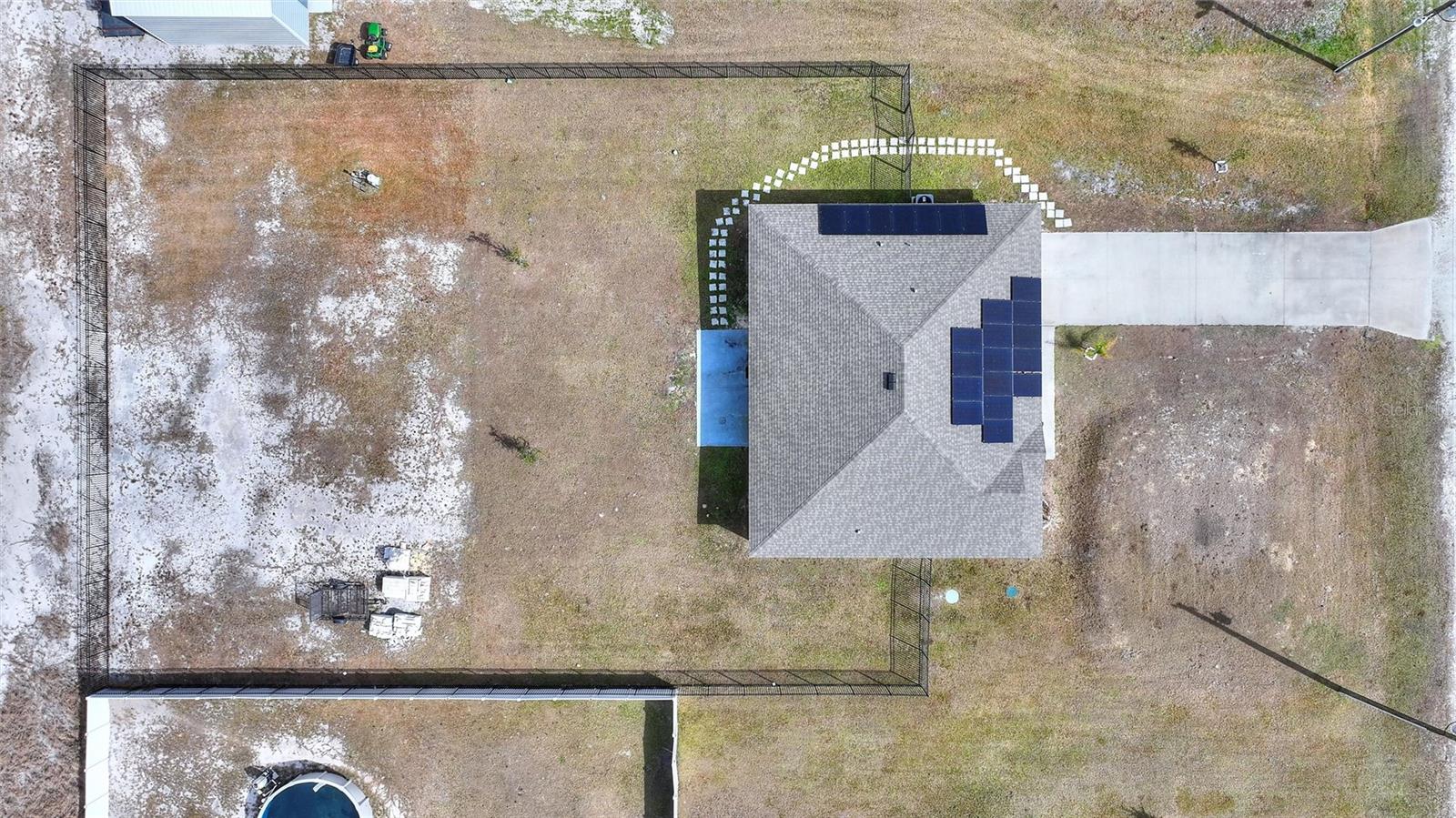 Listing photo id 26 for 1106 Althea Drive