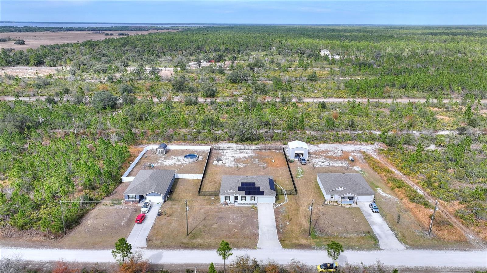 Listing photo id 27 for 1106 Althea Drive