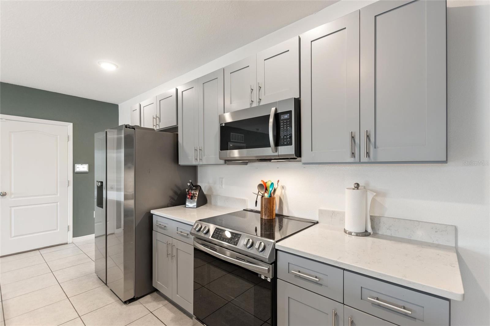 Listing photo id 5 for 1106 Althea Drive