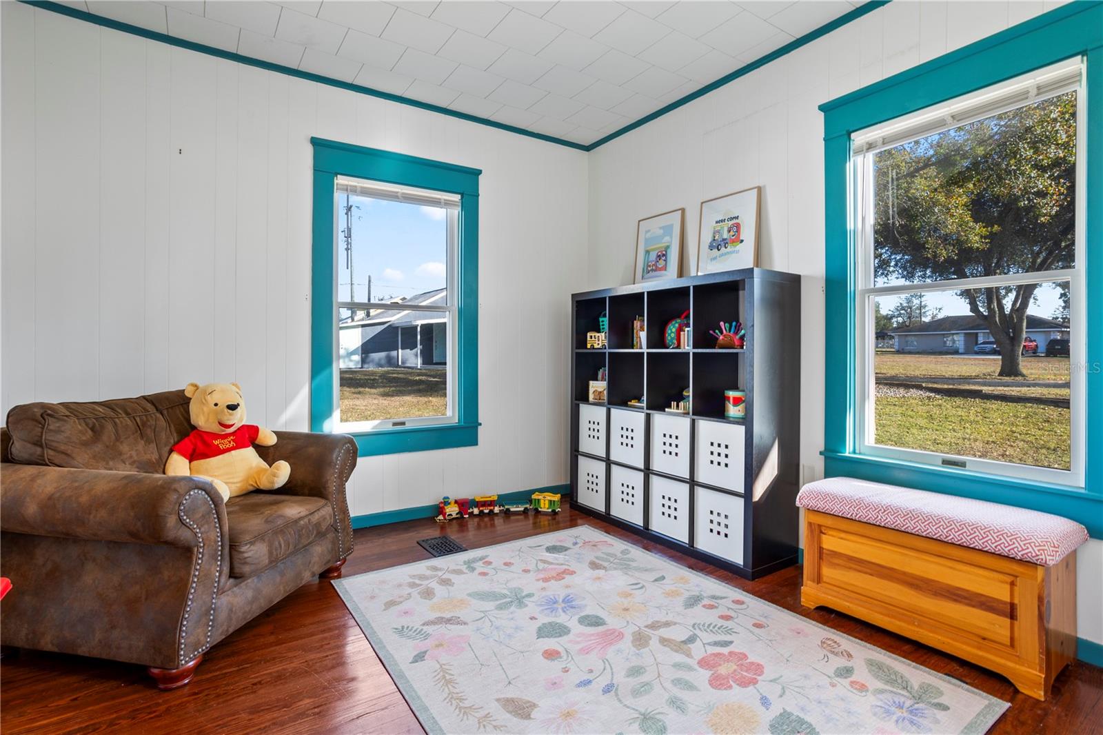 Image 18 of 64 For 517 Main Street