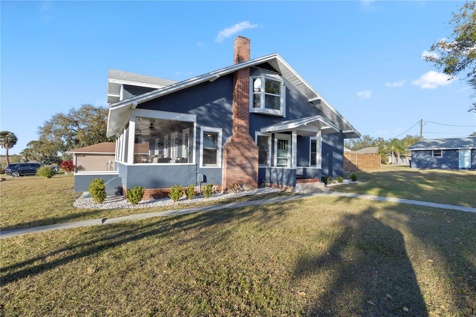 Image 2 of 64 For 517 Main Street