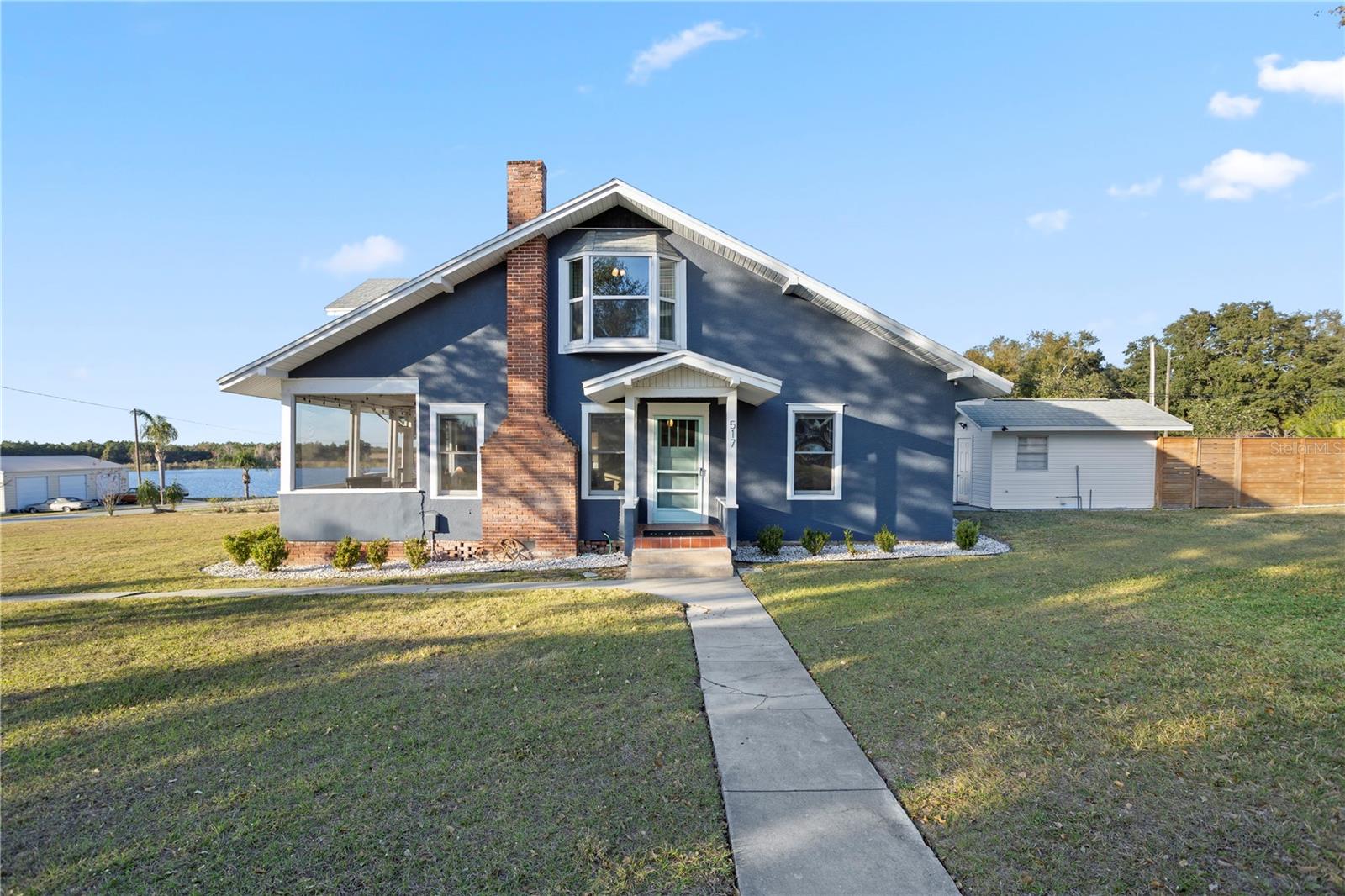 Image 3 of 64 For 517 Main Street