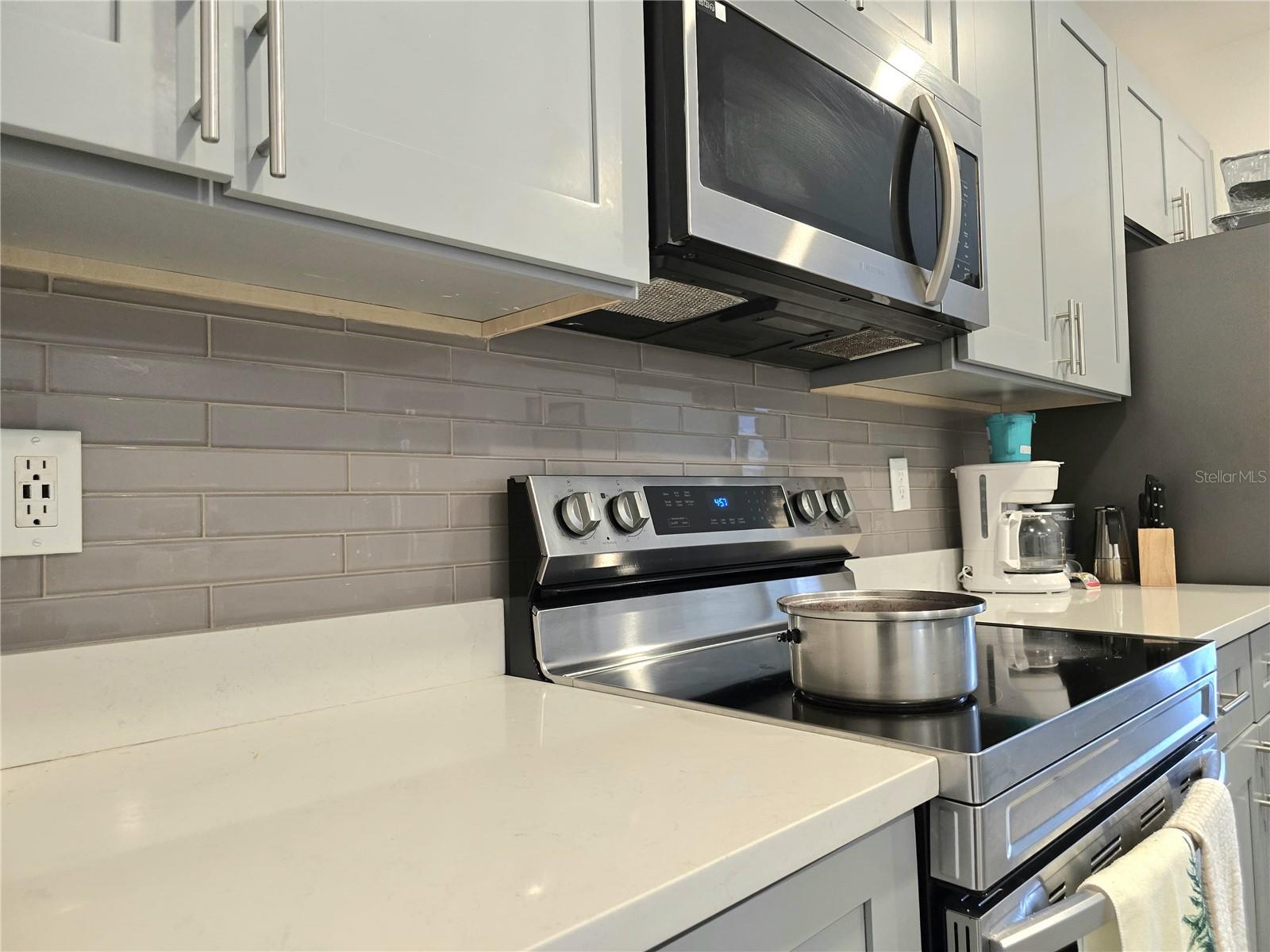 Image 10 of 38 For 4956 Jackson Street