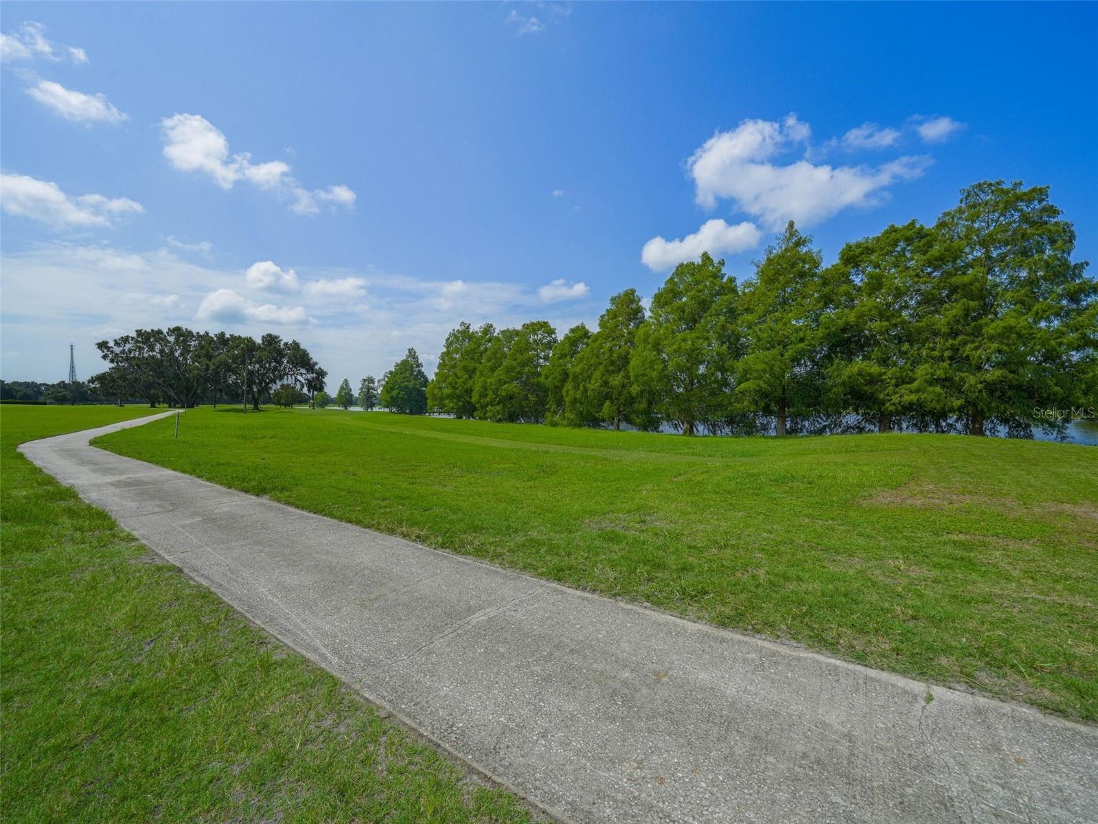 Image 41 of 45 For 214 & 216 Allamanda Drive