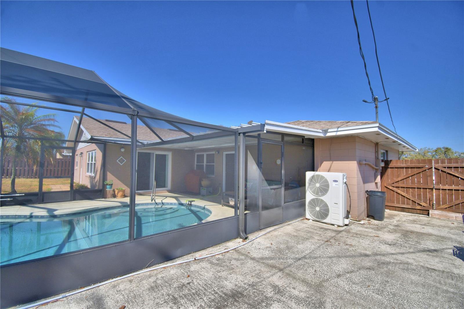 Image 36 of 43 For 141 Browning Circle