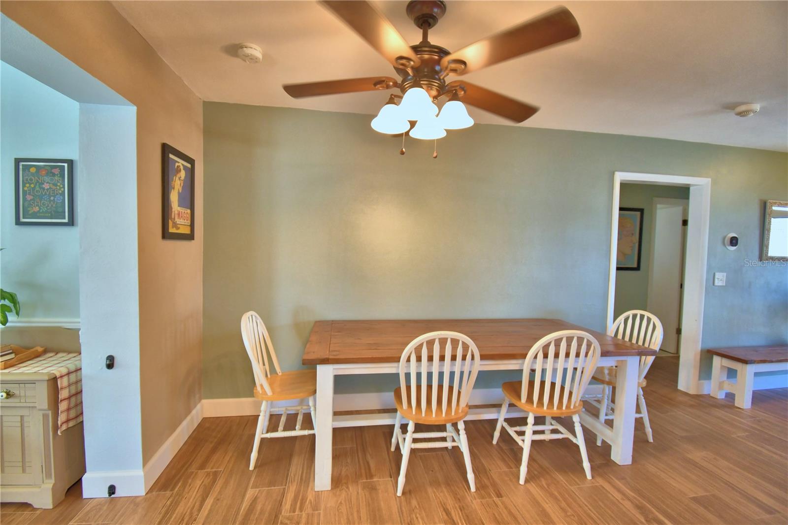 Image 6 of 43 For 141 Browning Circle