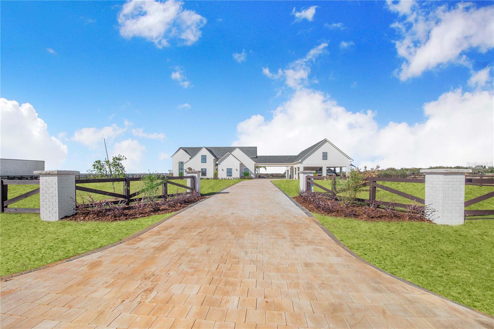 Image 2 of 84 For 1109 Minute Mann Road