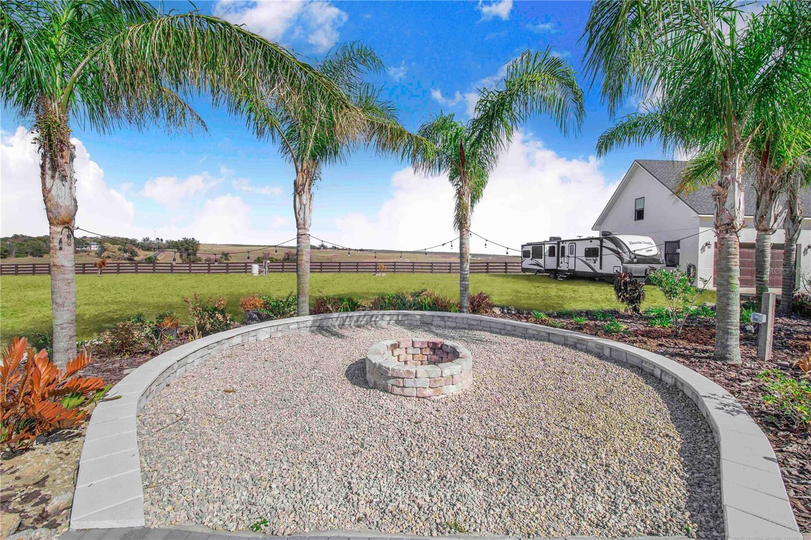 Image 65 of 84 For 1109 Minute Mann Road