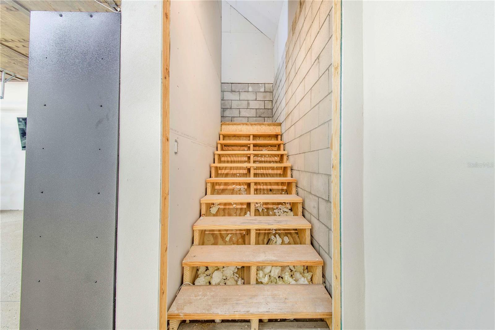 Image 75 of 84 For 1109 Minute Mann Road