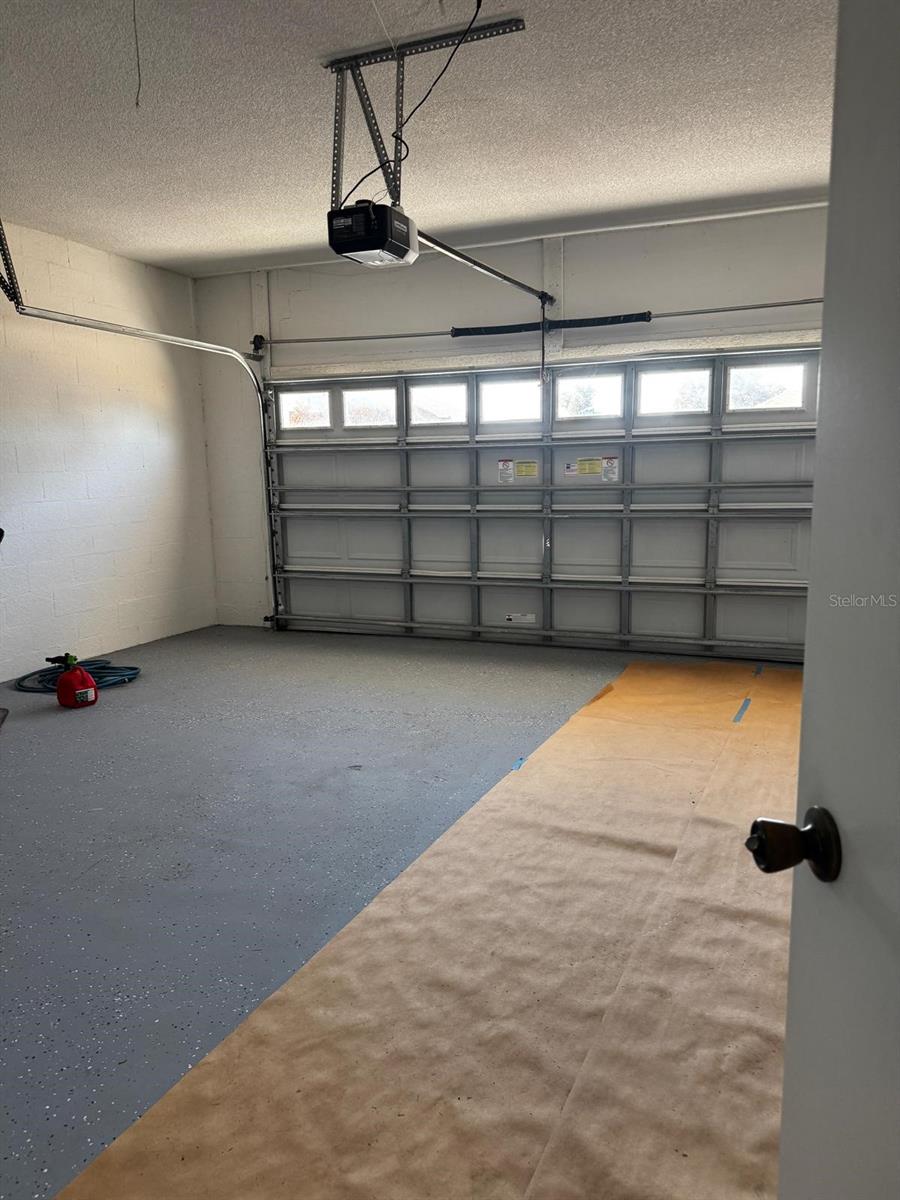 Image 16 of 28 For 183 Lake Thomas