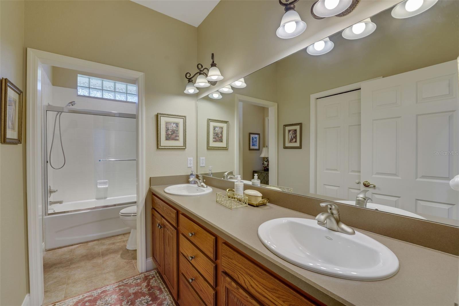 Image 35 of 39 For 822 Hart Lake Street