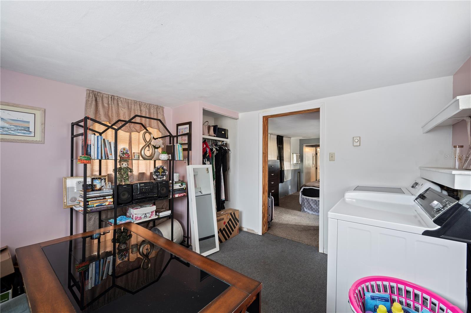 Image 13 of 29 For 105 Hill Circle