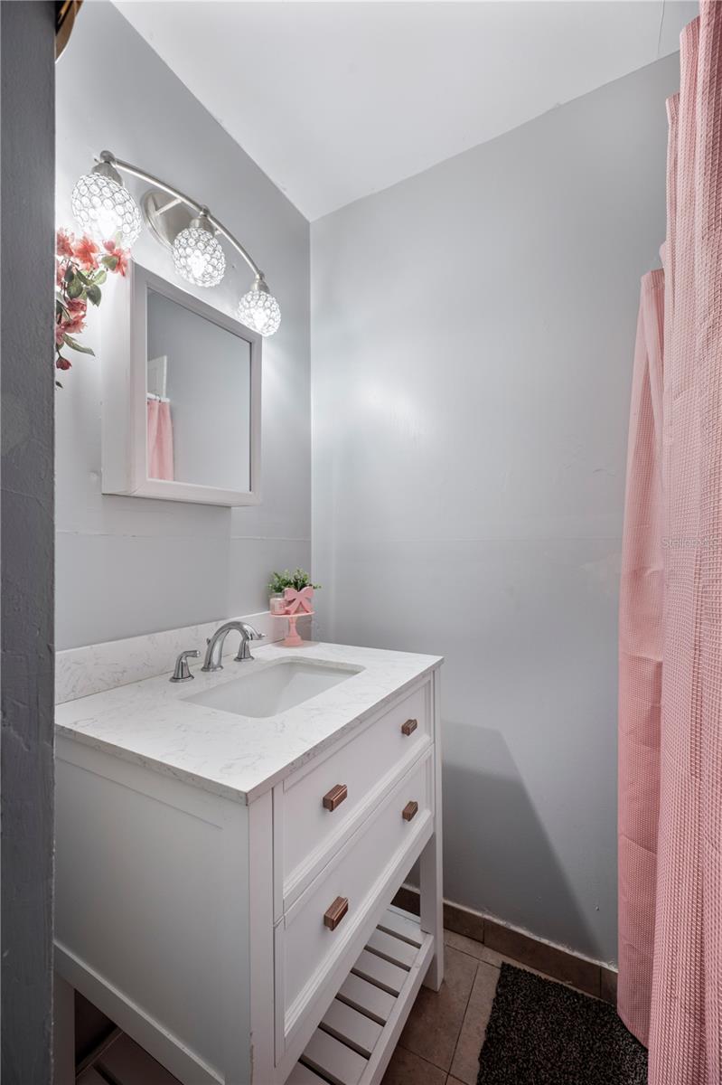 Image 15 of 29 For 105 Hill Circle