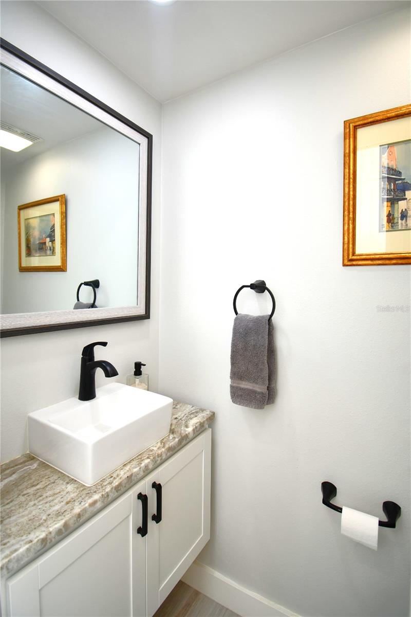 Image 21 of 53 For 1245 Alexander Street