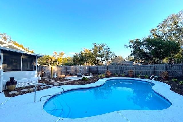 Image 32 of 53 For 1245 Alexander Street