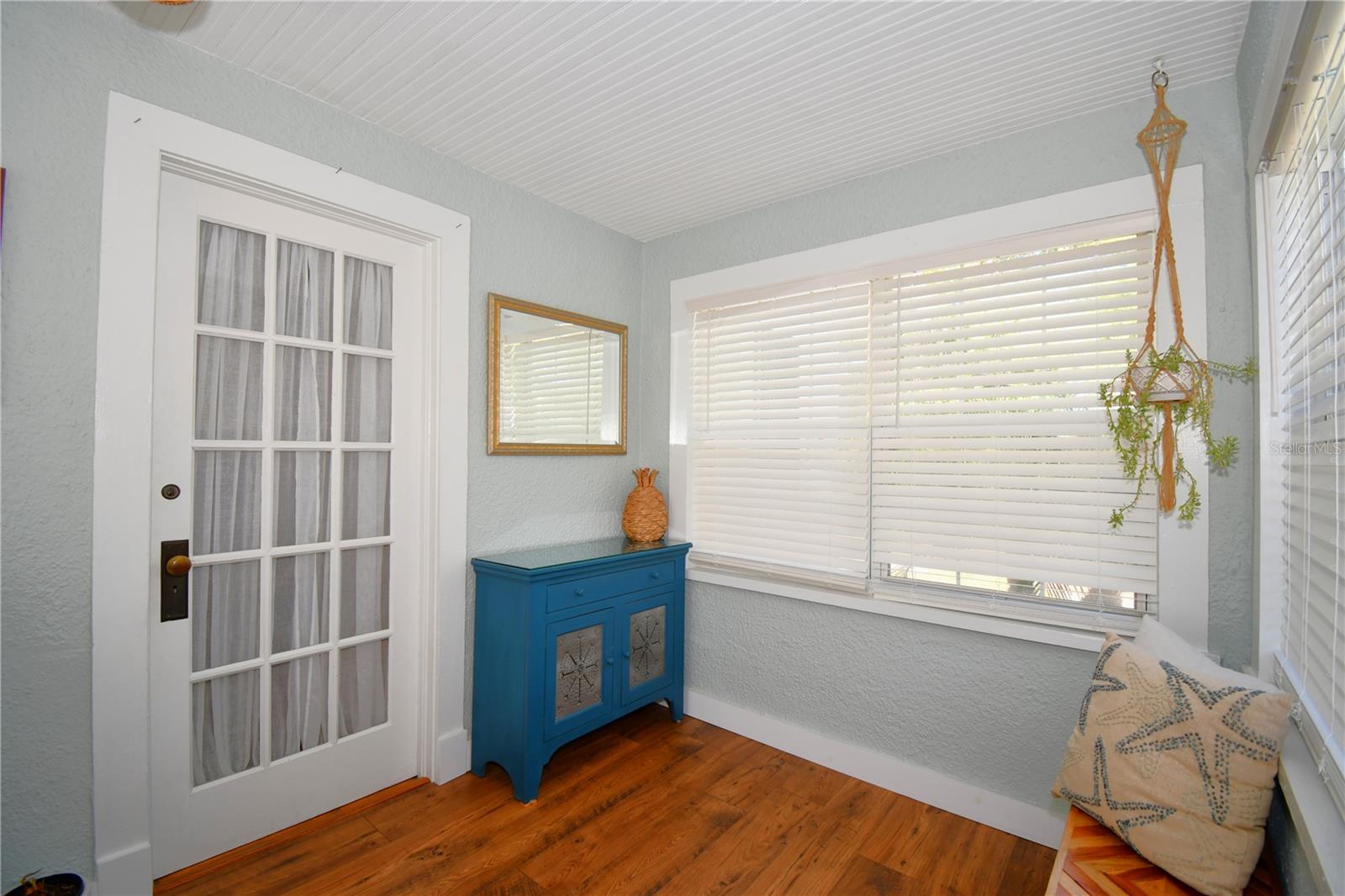 Image 5 of 53 For 1245 Alexander Street